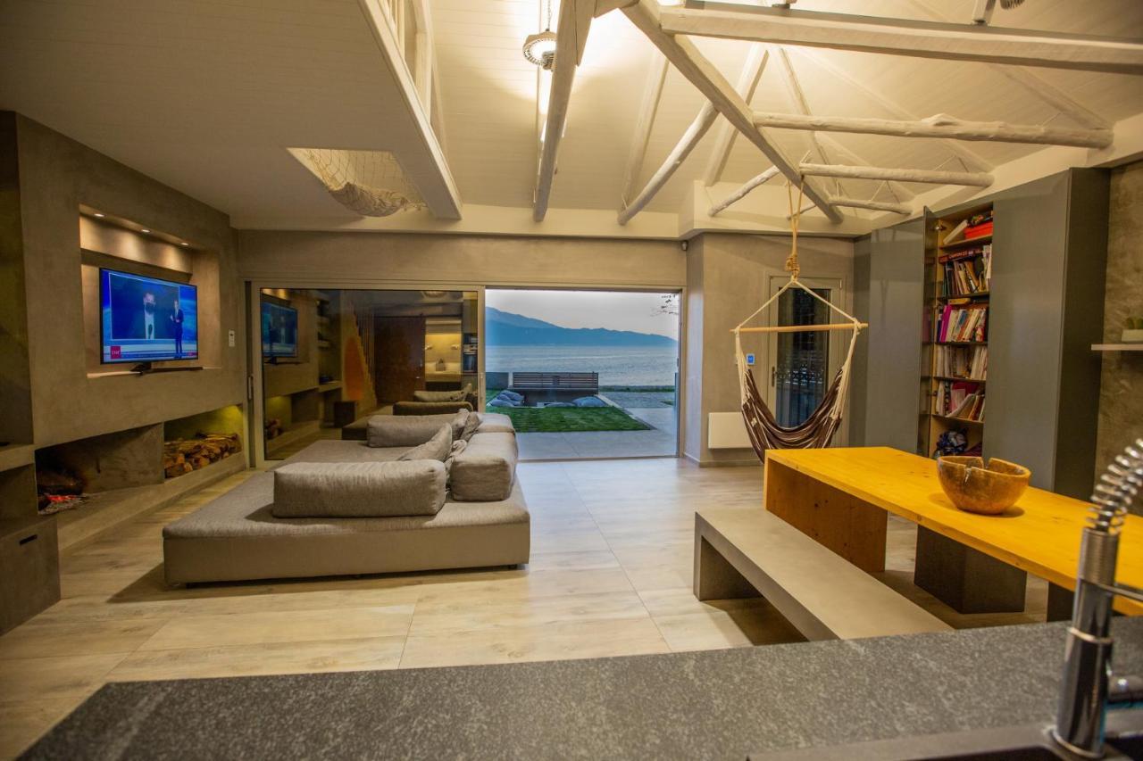 Spa Villa Skaloma นาฟปาคตอส ภายนอก รูปภาพ